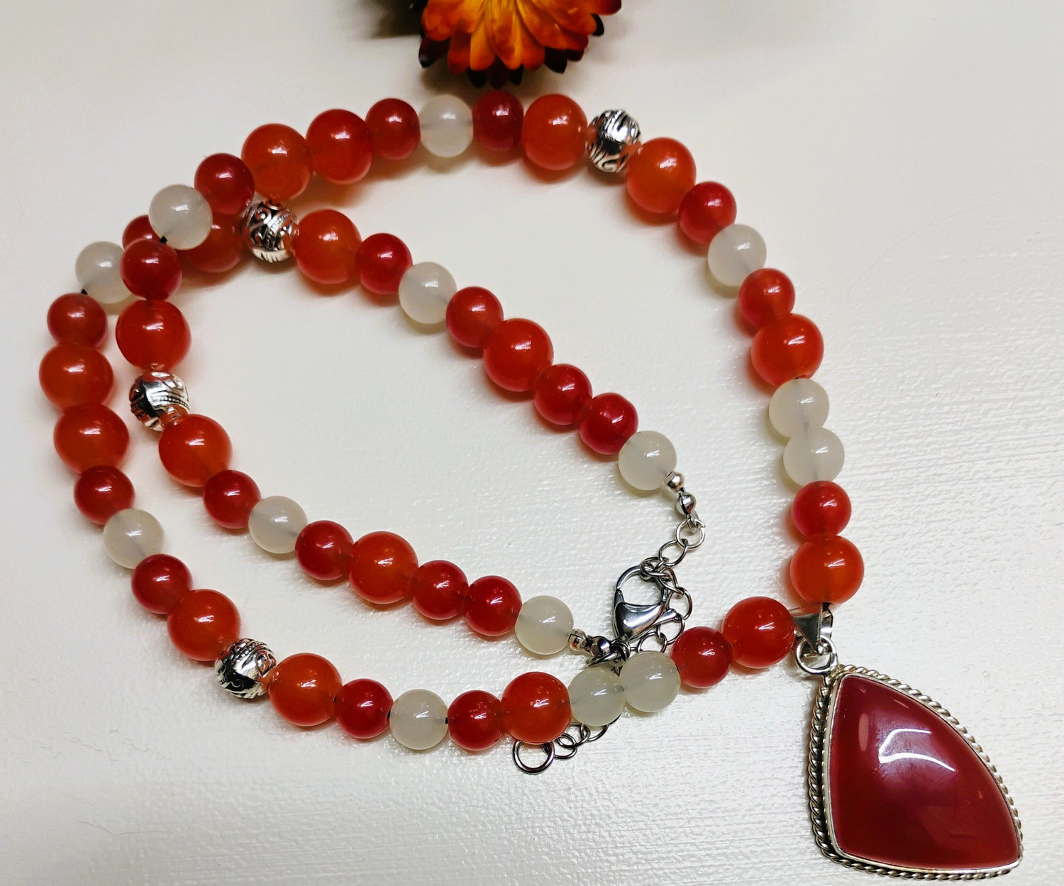 Beaded Necklaces with Pendant