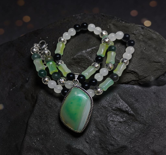 Forest Flicker Adventurine